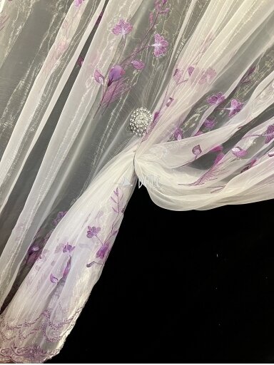 Dieninių užuolaidų audinys Dieninių užuolaidų audinys