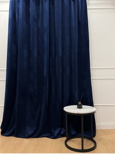 Naktinių užuolaidų audinys, barchatas FRENCH VELVET Naktinių užuolaidų audinys, barchatas FRENCH VELVET