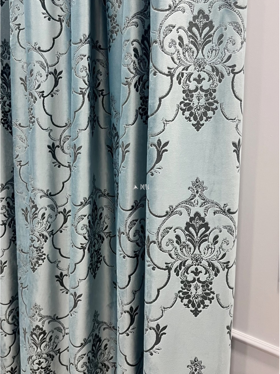 Naktinių užuolaidų audinys barchatas, French Velvet Madlena 1