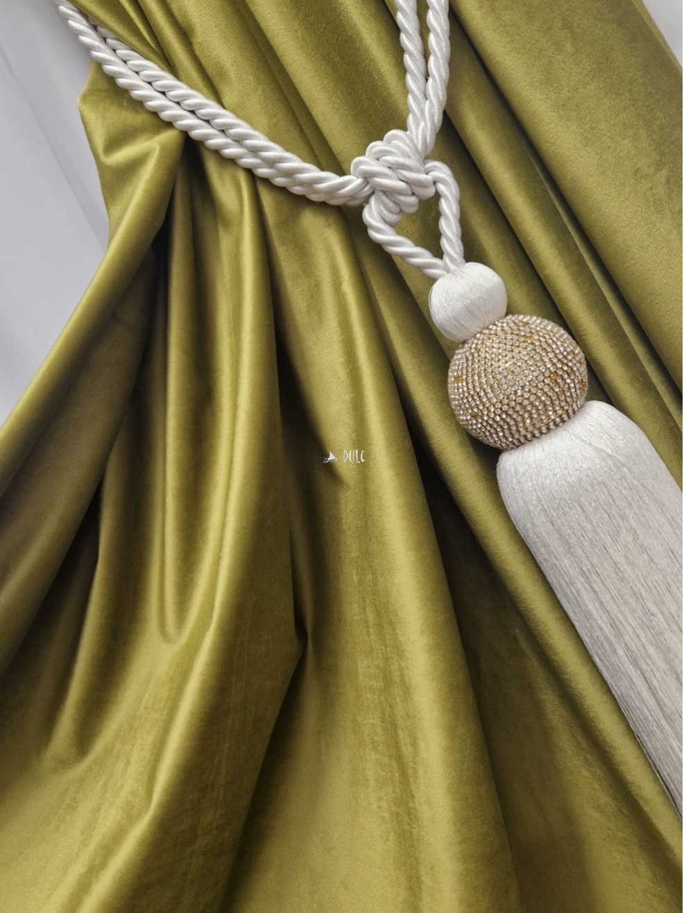 Naktinių užuolaidų audinys, barchatas FRENCH VELVET 2